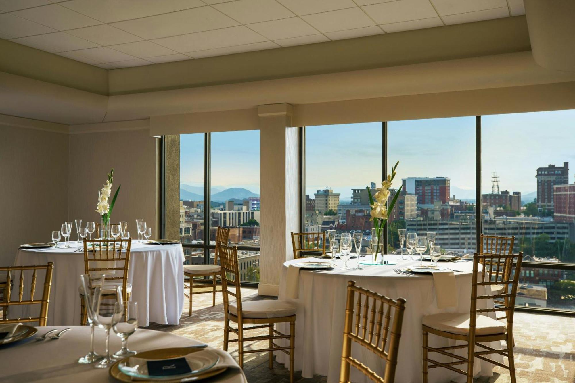 Renaissance Asheville Downtown Hotel Esterno foto